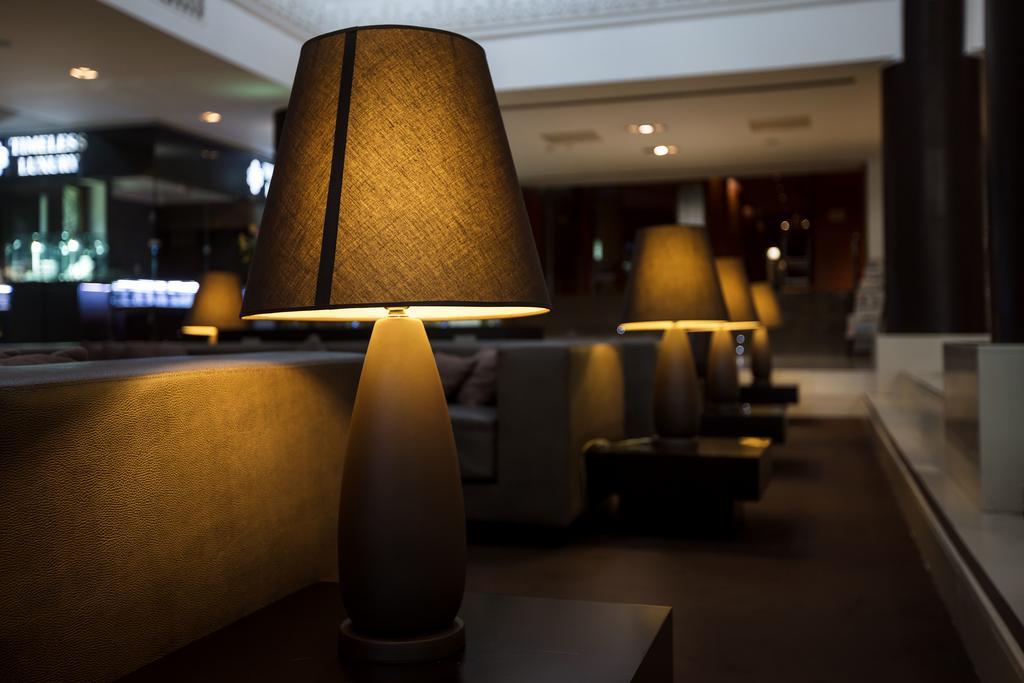 The Dostyk Hotel Almaty Exterior foto