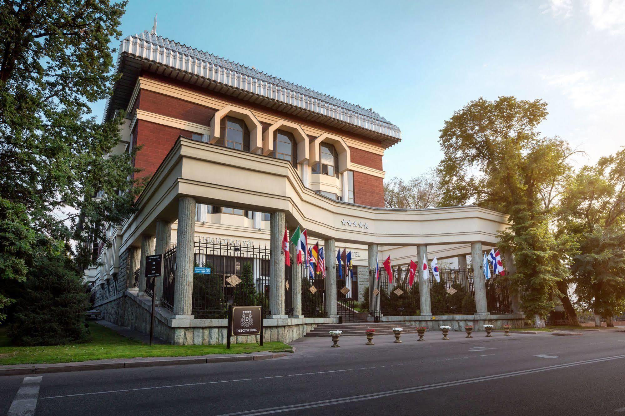 The Dostyk Hotel Almaty Exterior foto